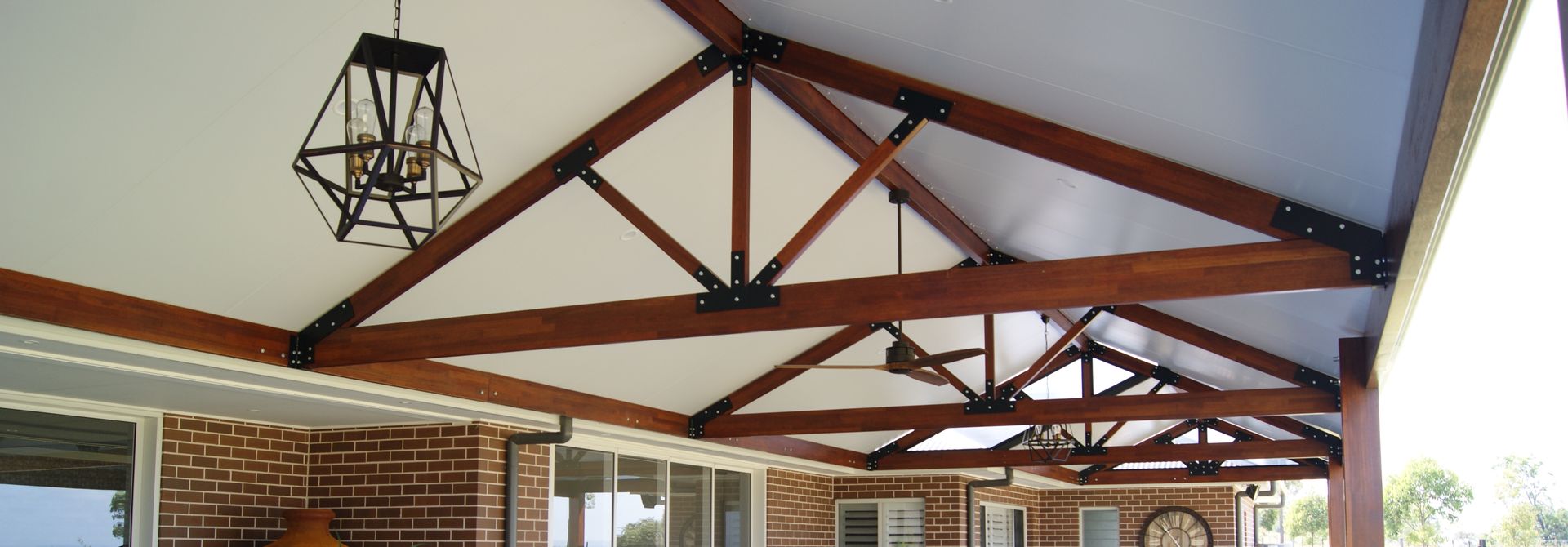 Excellent Benefits From The Use Of Insulated Metal Roof Panels