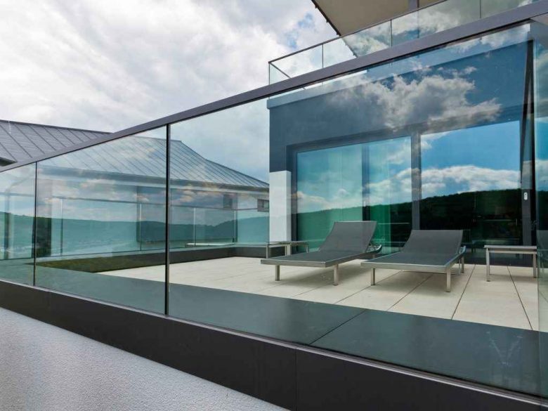 glass balustrades sydney