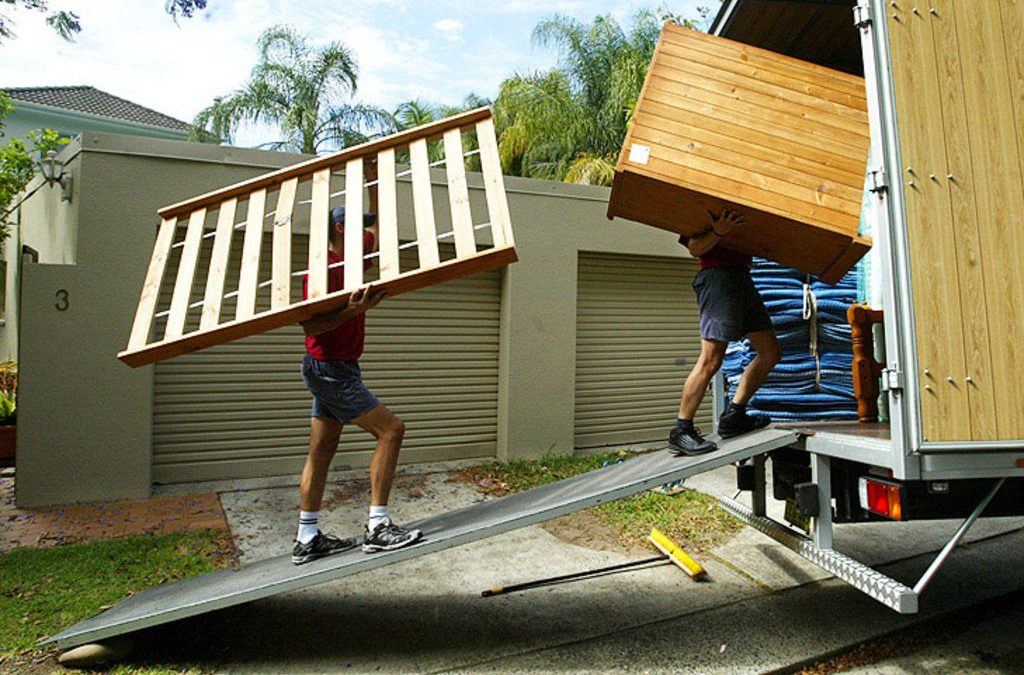 Moving with Ease: Navigating Interstate Moves with the Best Top Removals Sydney
