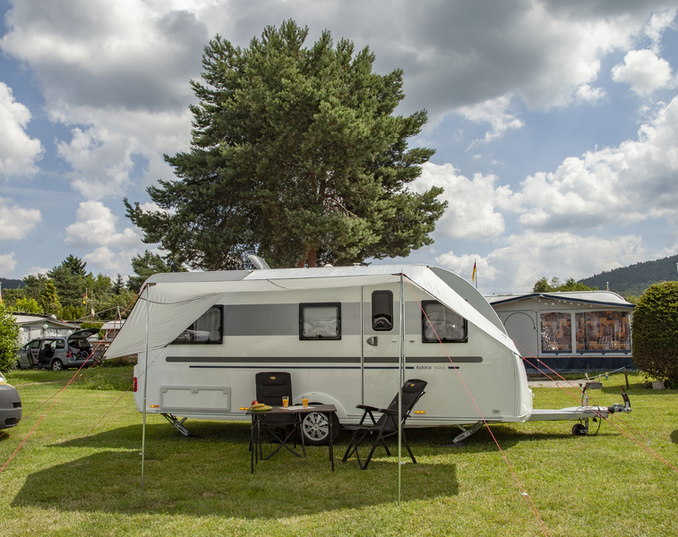 19 ft caravan with ensuite for sale
