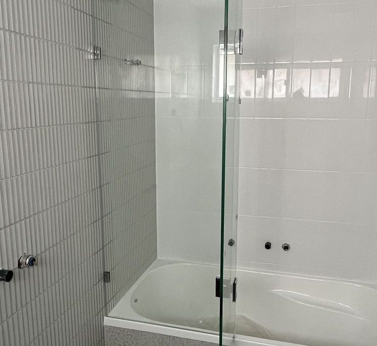 Why Frameless Sliding Shower Screens Are Redefining Modern Bathrooms