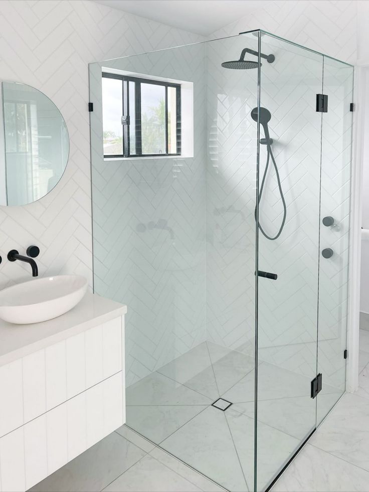Shower screen Greystanes