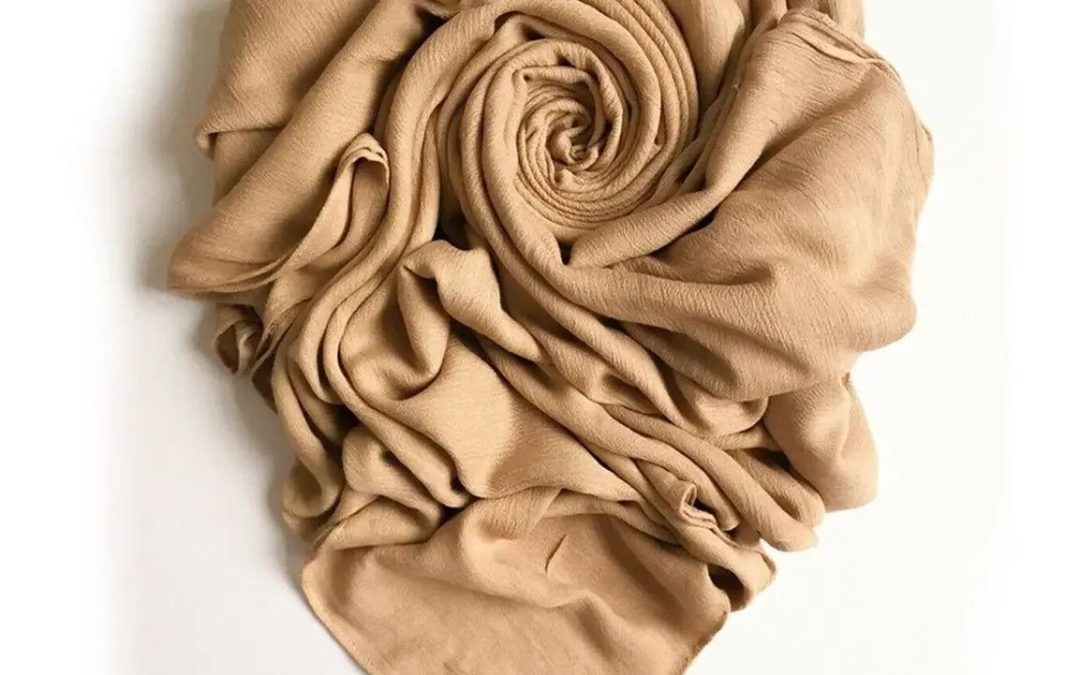Why The Crinkle Hijab Is Becoming A Favourite For Everyday Style