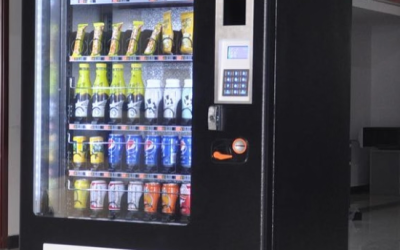 One Machine, More Choice: Understanding Combo Vending Machines